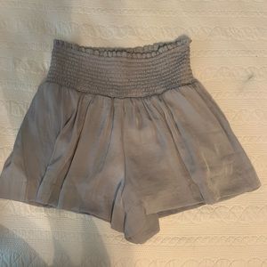 Women’s flowy skirt